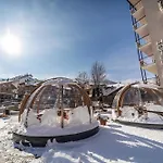 Hotel K2 3*