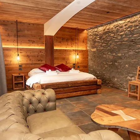 K2 Hotel