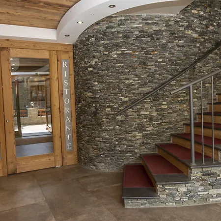 K2 Hotel 3*