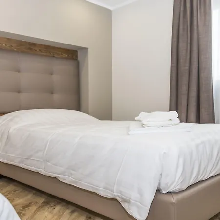 Hotel K2